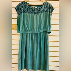 Vintage silk sea foam green dress from PARIS✨
